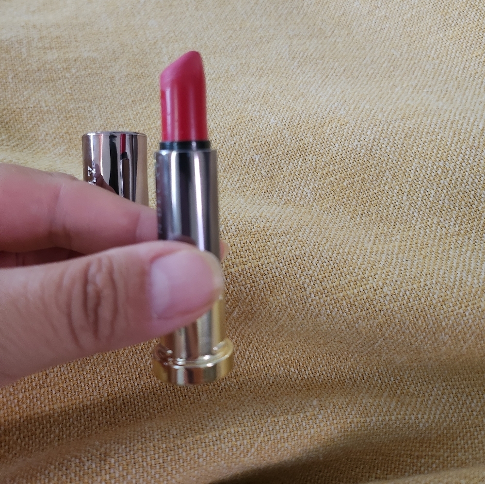 Urban decay lipstick 714